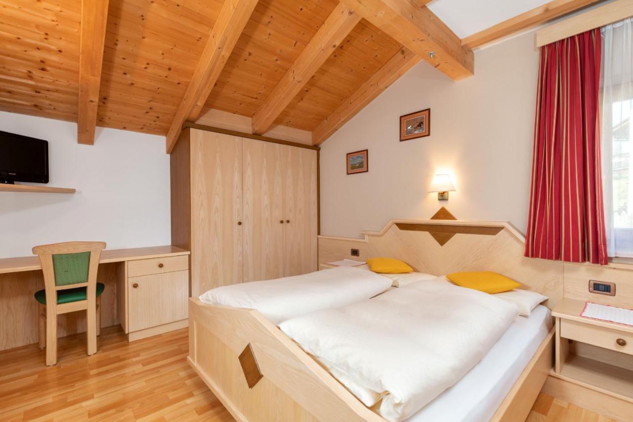 Ciasa Odlana Apartment San Cassiano  Exterior foto