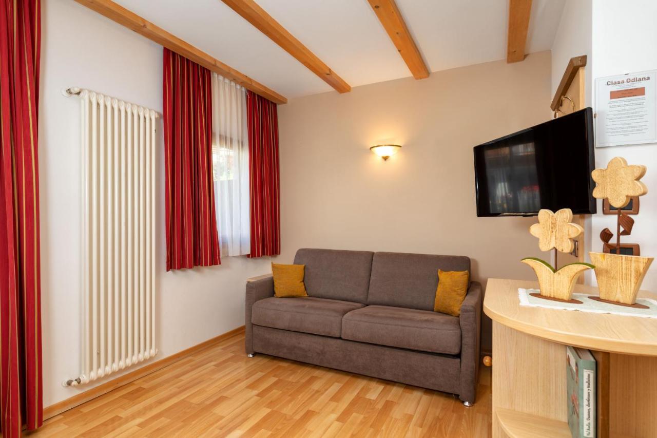 Ciasa Odlana Apartment San Cassiano  Exterior foto
